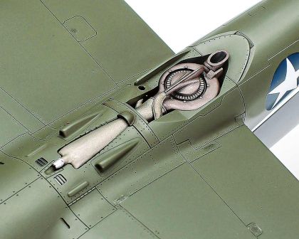 Tamiya 61120 Lockheed P-38F/G Lightning 	
