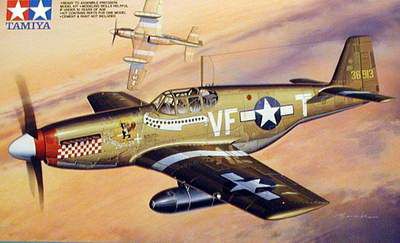 Tamiya 61042 North American P-51B Mustang 1/48
