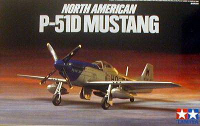 Tamiya 60749 North American P-51D Mustang 1/72