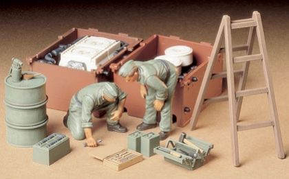 Tamiya 35180 German Tank Engine Crew 1/35