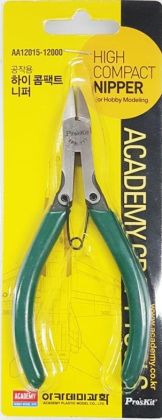 Vyštipovací kleště na plast