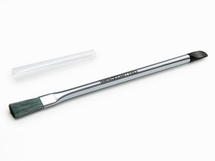 M4 Cleaning Brush & Sticker App Antistat