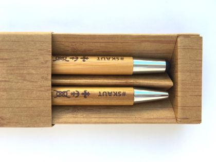 Sada pera a tužky z bambusu