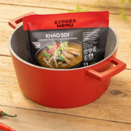 Expres menu Khao Soi - nudlová polévka s kachním masem