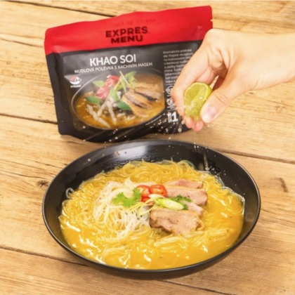 Expres menu Khao Soi - nudlová polévka s kachním masem