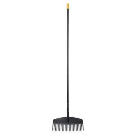 Fiskars Solid hrábě na listí s násadou