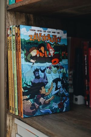 Záleskautky - Lumberjanes 5
