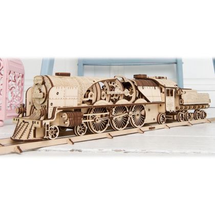 Ugears 3D dřevěné mechanické puzzle V-Express parní lokomotiva 4-6-2 s tendrem