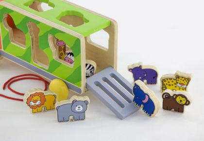 VIGA, Dřevěná tahačka kamion se zvířátky