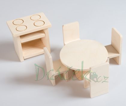 Dřevěný nábytek pro panenky - sada 22 ks