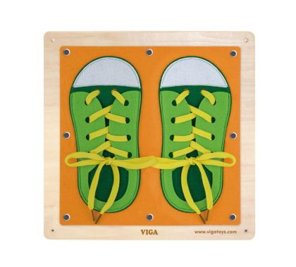 VIGA, Dřevěná nástěnná hra oblékání/zapínání