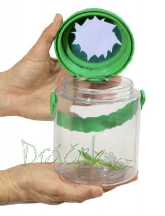 Velká nádoba na brouky (Best Ever Bug Jar)