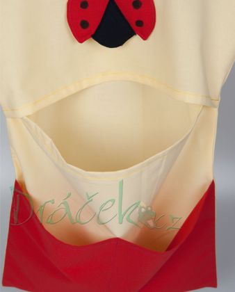 Kapsář do školky Beruška