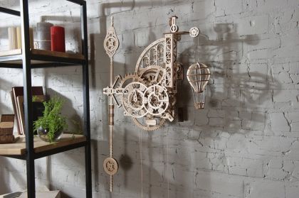 Ugears 3D dřevěné mechanické puzzle Nástěnné hodiny Aero