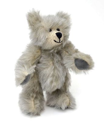 Medvěd 20cm kloub.šedý melír