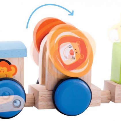 Wonderworld, Dřevěný vláček Safari