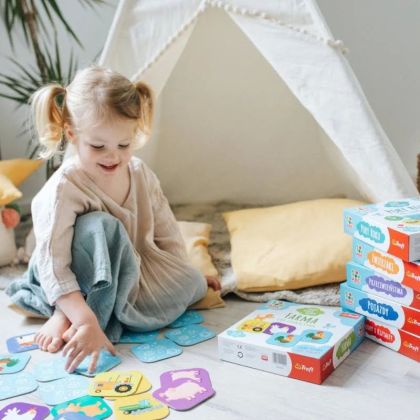 Trefl, Farma vzdělávací společenská hra pro nejmenší v krabici 20x20x5cm