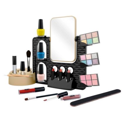 BUKI Profesionální Make-Up studio