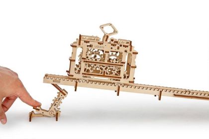 Ugears 3D dřevěné mechanické puzzle Kaninová lanovka s tratí
