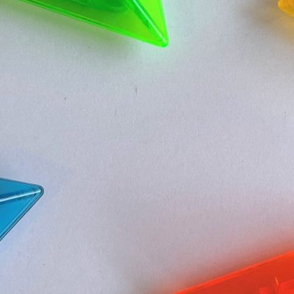 Stavebnice Magformers -  Lux-pyramida trojboká barevná