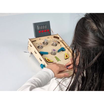 BUKI Pinball herní automat
