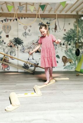 Small Foot, Balanční chodníky Adventure