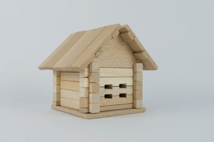 Stavebnice dřevěný dům 37 dílků