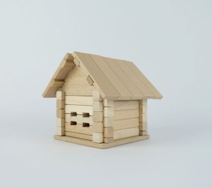 Stavebnice dřevěný dům 37 dílků