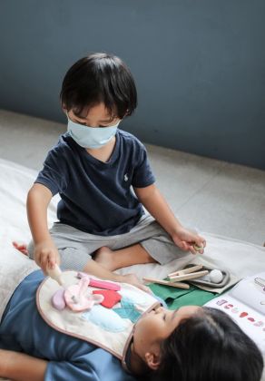 Plan Toys, Sada k operování