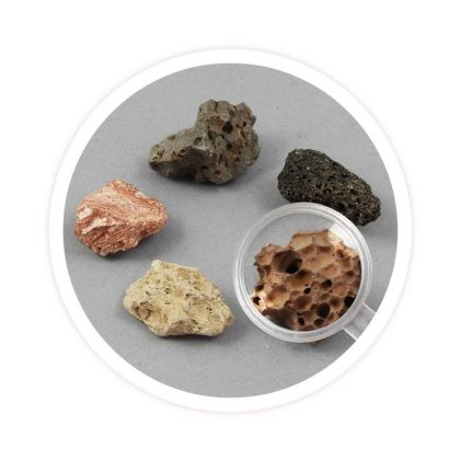 BUKI , Mini vulkán a vykopávka hornin