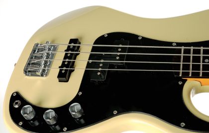 EKO VPJ-280V Vintage White