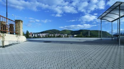 CSB KOST 8 Šedá standard (paleta 9,072 m² / vrstva 1,008 m²)