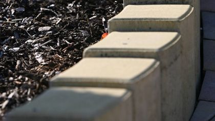 CSB PALISÁDA LENA 18 x 12 x 120 cm, Okr (paleta 20 ks)