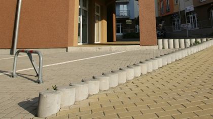 CSB PALISÁDA YVETTE 17,5 x 20 x 150 cm, Šedá (paleta 10 ks)