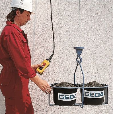 Nosič pro 2 vědra ke stavebním vrátkům, GEDA