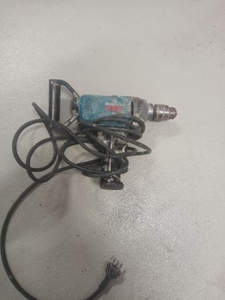 Míchadlo MAKITA 6013B  STR_180
