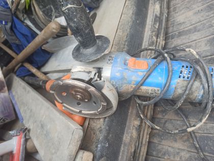 Úhlová bruska Narex EBU 125-14 C  STR_638