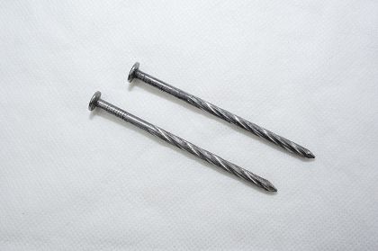 Hřebík kroucený 80 x 3,6 / 4,2 (bal. 25 kg) - DOPRODEJ