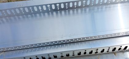 Zakládací profil LO 10/123/2000 (bal. 50 m) - VÝPRODEJ