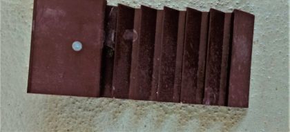 DELTA-GEO-DRAIN CLIP plast hnědá - VÝPRODEJ