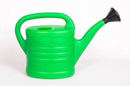 Konev plastová 5 L s kropítkem