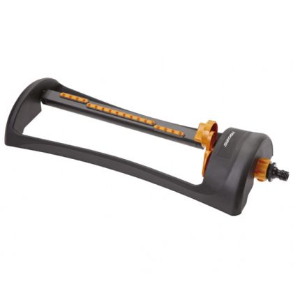 Zavlažovač FISKARS šetřící vodu s plastovou základnou