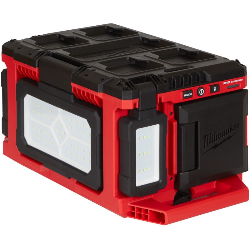  Aku svítilna MILWAUKEE PACKOUT M18 POALC-0