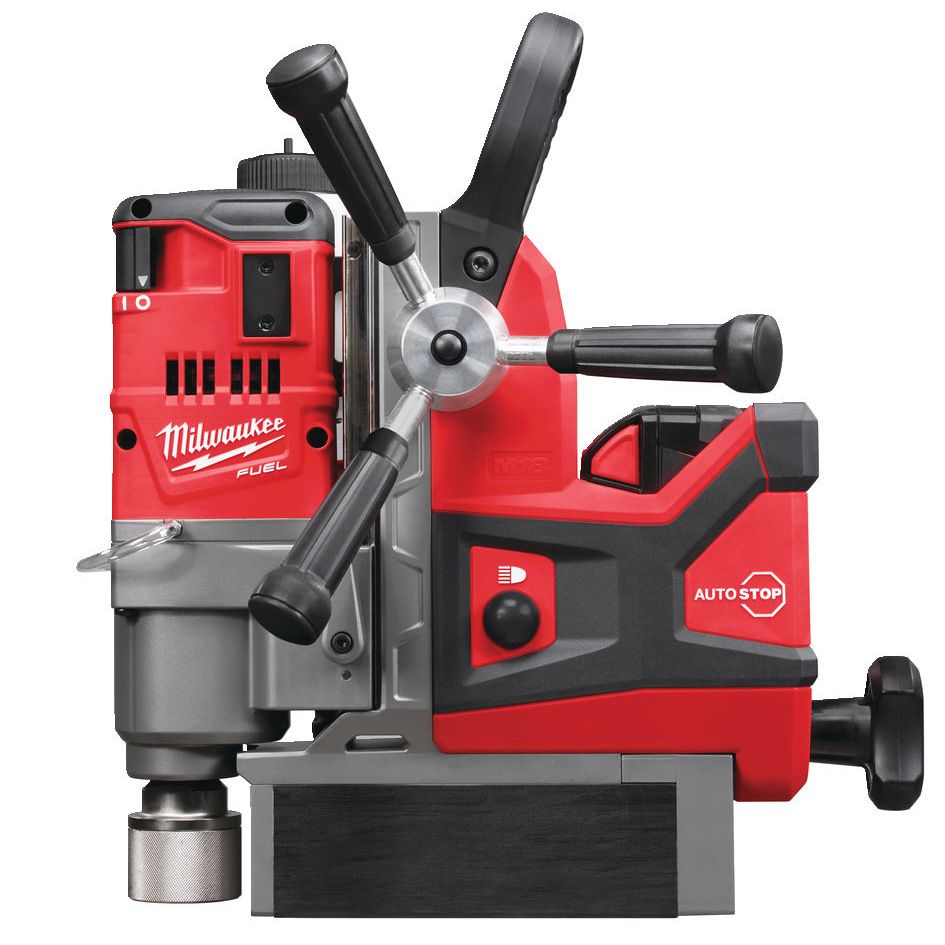  Aku magnetická vrtačka MILWAUKEE M18 FMDP-502C