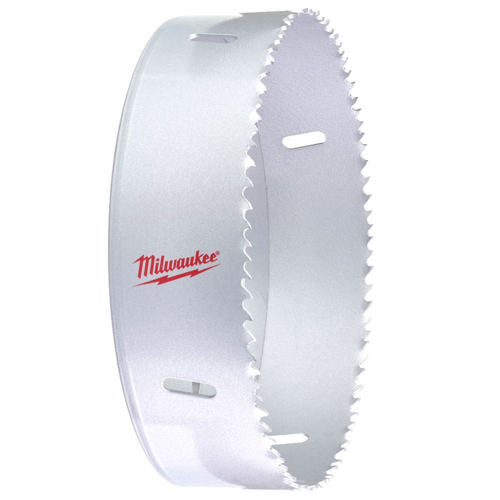 Kruhová pilka MILWAUKEE CONTRACTOR 152 mm