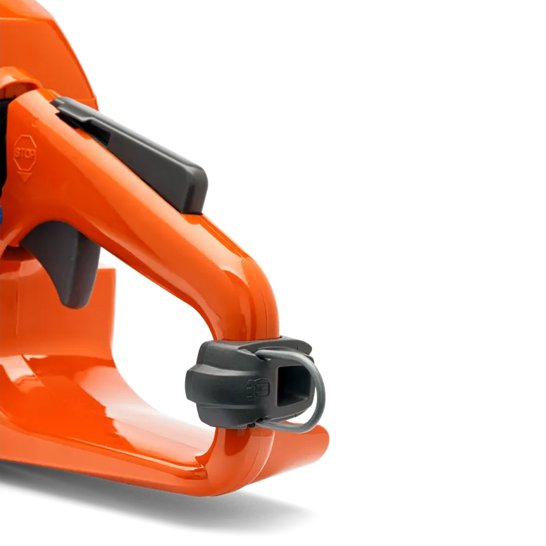 Očko závěsné HUSQVARNA na zadní rukojeť pily