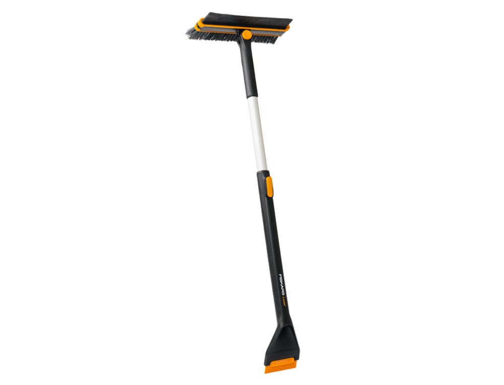 Teleskopická škrabka na led FISKARS X-series s otočným smetáčkem 1078492