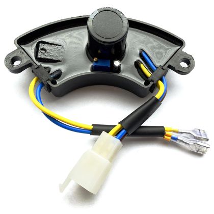 Regulátor napětí AVR 2-3 kW 330 uF 250 V prohnutý