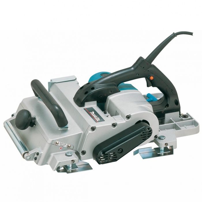 Hoblík na trámy MAKITA KP312S