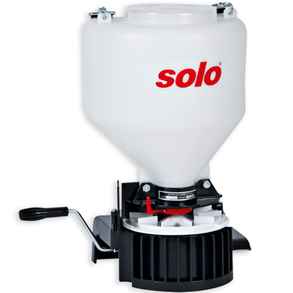 Ruční rozmetadlo SOLO 421 Pro
